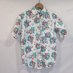 Jaclyn Sport Floral Cotton Button down Spring/Summer Shirt Size Medium